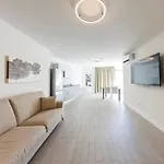 Exclusive Suites Riva
